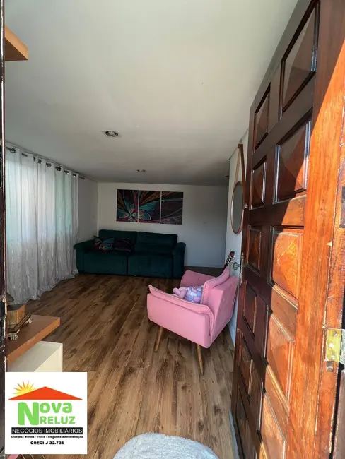 Casa à venda, 256m2 em Ribeirao Pires - SP - imagem 3 Foto 3 de Casa à venda, 256m2 em Ribeirao Pires - SP