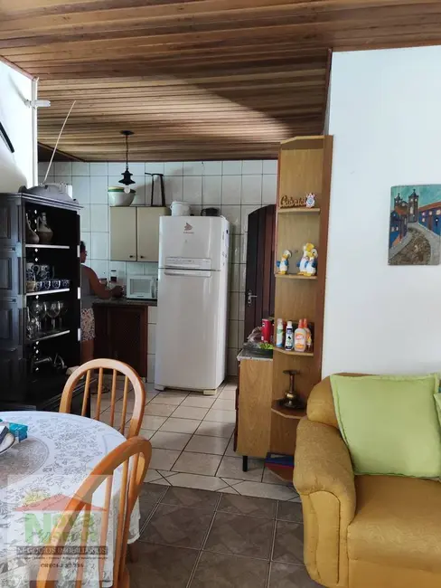 Chácara com 2 quartos à venda em Suzano - SP - imagem 7 Foto 7 de Chácara com 2 quartos à venda em Suzano - SP