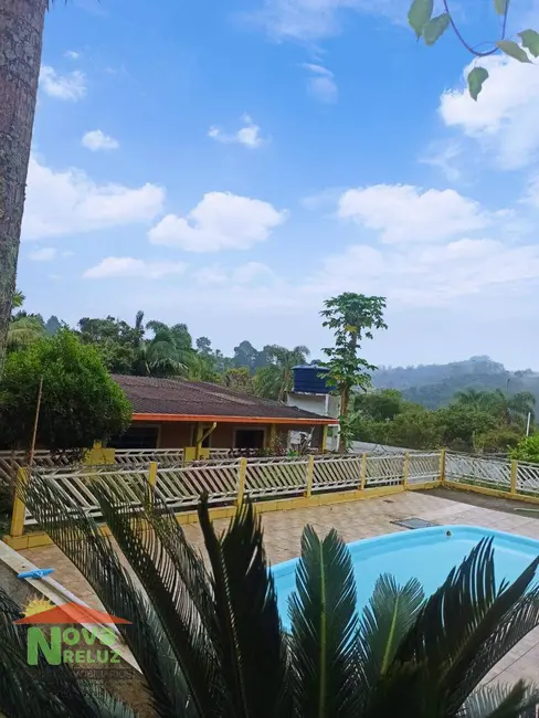 Chácara com 2 quartos à venda, 1640m2 em Suzano - SP - imagem 7 Foto 7 de Chácara com 2 quartos à venda, 1640m2 em Suzano - SP