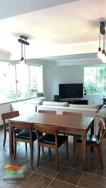 Foto 5 de Chácara com 3 quartos à venda e para alugar, 350m2 em Ipelândia, Suzano - SP