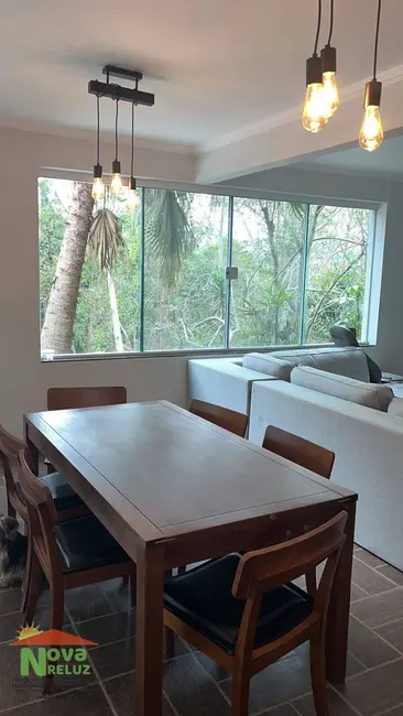 Foto 8 de Chácara com 3 quartos à venda e para alugar, 350m2 em Ipelândia, Suzano - SP