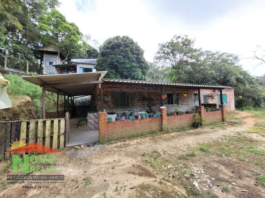 Chácara com 3 quartos à venda, 2120m2 em Barro Branco, Ribeirao Pires - SP - imagem 8 Foto 8 de Chácara com 3 quartos à venda, 2120m2 em Barro Branco, Ribeirao Pires - SP