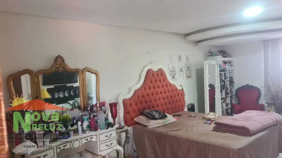 Foto 4 de Casa com 2 quartos à venda, 2000m2 em Suzano - SP