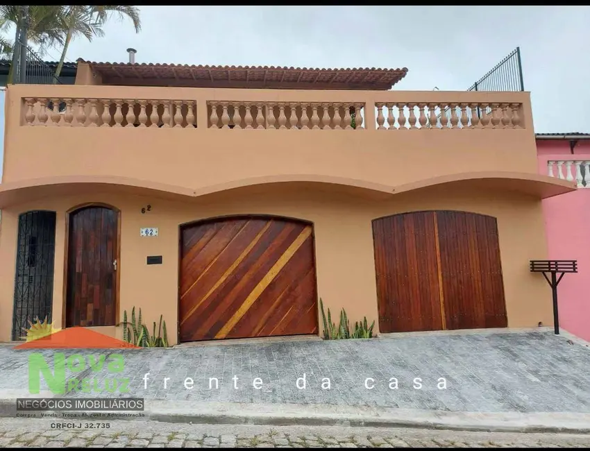 Foto 1 de Casa com 3 quartos à venda, 300m2 em Santa Luzia, Ribeirao Pires - SP