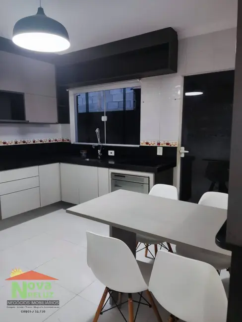 Foto 1 de Casa com 2 quartos para alugar em Jardim Itamaracá, Suzano - SP