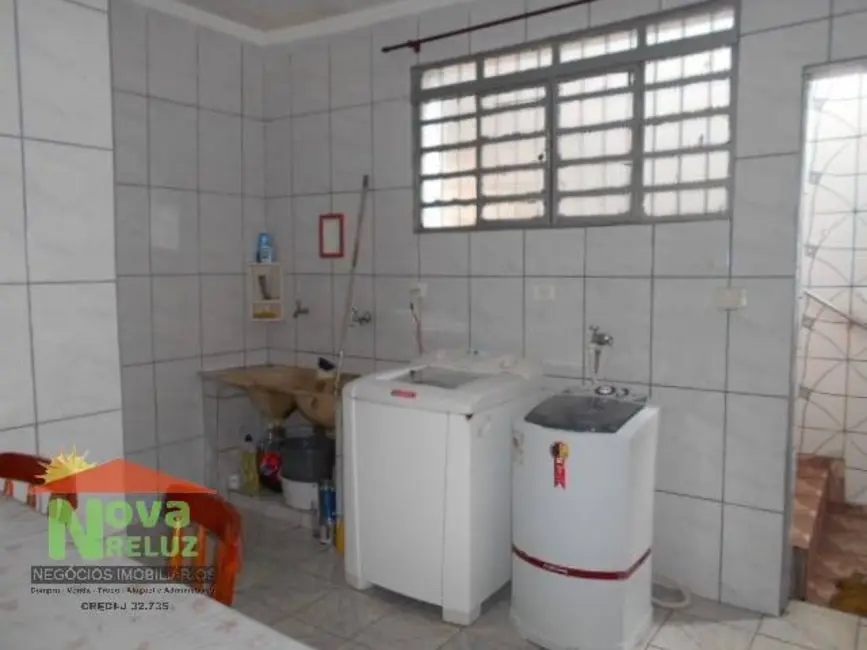 Casa com 3 quartos à venda, 534m2 em Ribeirao Pires - SP - imagem 4 Foto 4 de Casa com 3 quartos à venda, 534m2 em Ribeirao Pires - SP