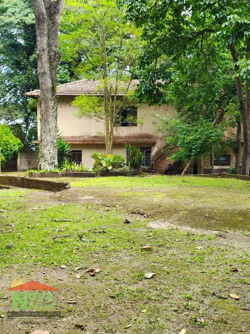 Chácara à venda, 1597m2 em Centro, Ribeirao Pires - SP - imagem 1 Foto 1 de Chácara à venda, 1597m2 em Centro, Ribeirao Pires - SP