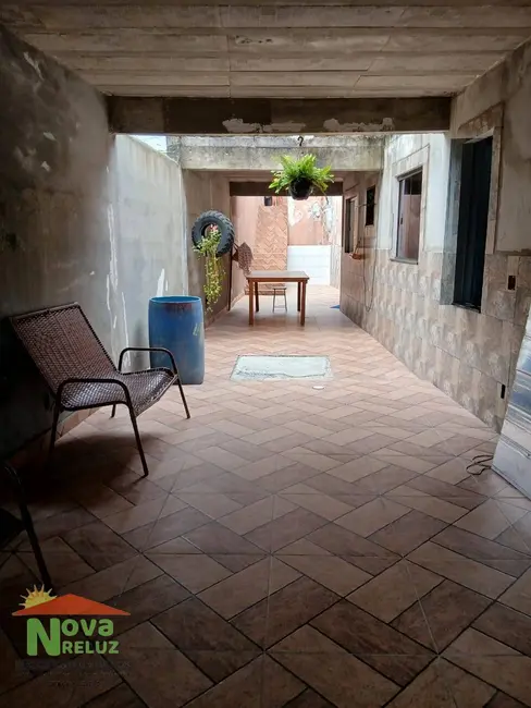 Casa com 5 quartos à venda, 470m2 em Ribeirao Pires - SP - imagem 1 Foto 1 de Casa com 5 quartos à venda, 470m2 em Ribeirao Pires - SP