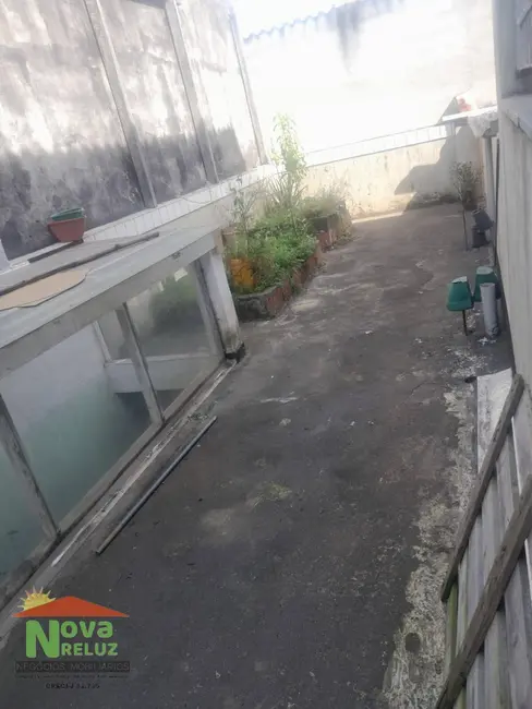 Casa com 4 quartos para alugar em Ribeirao Pires - SP - imagem 7 Foto 7 de Casa com 4 quartos para alugar em Ribeirao Pires - SP