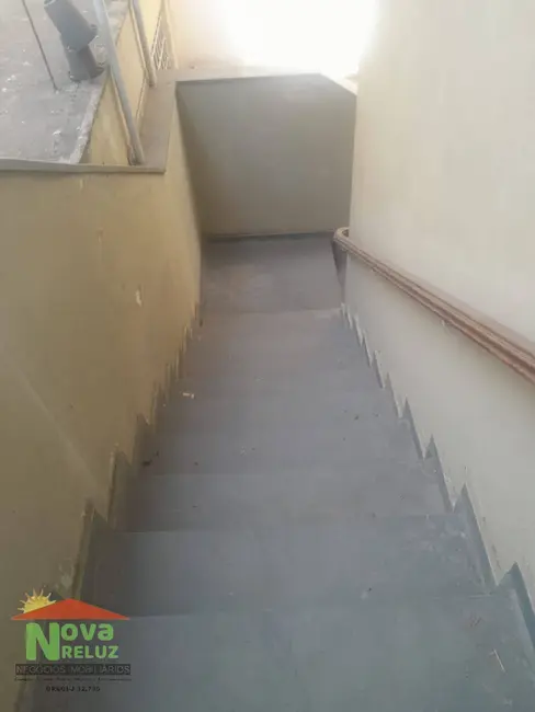 Casa com 4 quartos para alugar em Ribeirao Pires - SP - imagem 4 Foto 4 de Casa com 4 quartos para alugar em Ribeirao Pires - SP