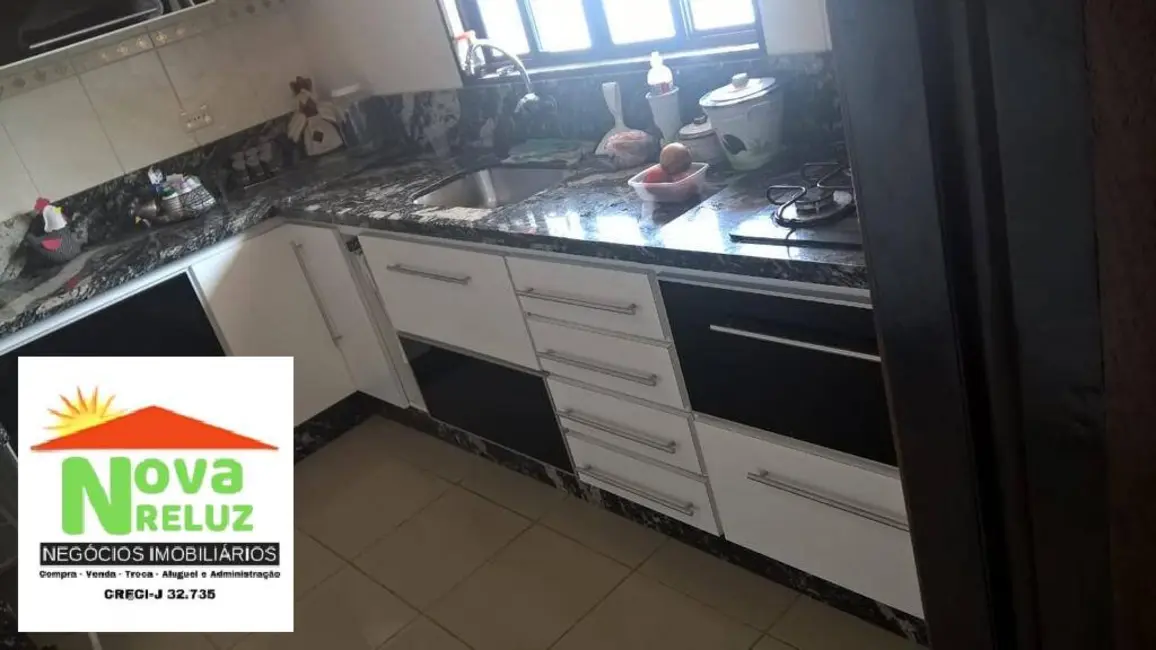 Casa com 3 quartos à venda, 331m2 em Centro, Ribeirao Pires - SP - imagem 3 Foto 3 de Casa com 3 quartos à venda, 331m2 em Centro, Ribeirao Pires - SP