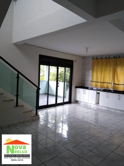 Casa com 3 quartos à venda, 360m2 em Centro de Ouro Fino Paulista, Ribeirao Pires - SP - imagem 3 Foto 3 de Casa com 3 quartos à venda, 360m2 em Centro de Ouro Fino Paulista, Ribeirao Pires - SP