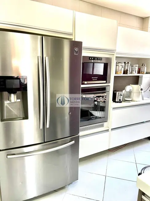 Apartamento com 3 quartos à venda, 181m2 em Vila Regente Feijó, São Paulo - SP - imagem 6 Foto 6 de Apartamento com 3 quartos à venda, 181m2 em Vila Regente Feijó, São Paulo - SP