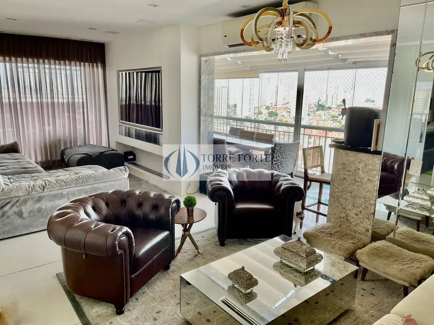 Apartamento com 3 quartos à venda, 181m2 em Vila Regente Feijó, São Paulo - SP - imagem 1 Foto 1 de Apartamento com 3 quartos à venda, 181m2 em Vila Regente Feijó, São Paulo - SP