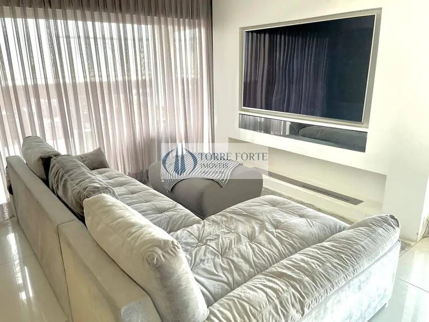 Apartamento com 3 quartos à venda, 181m2 em Vila Regente Feijó, São Paulo - SP - imagem 3 Foto 3 de Apartamento com 3 quartos à venda, 181m2 em Vila Regente Feijó, São Paulo - SP