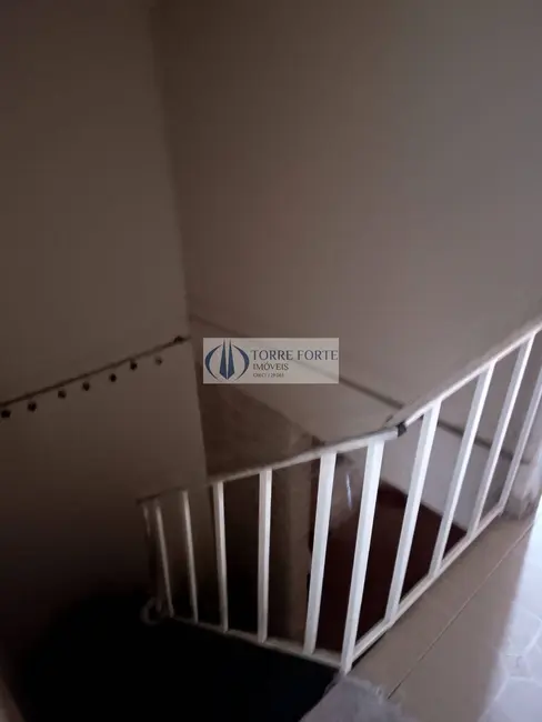 Sobrado com 3 quartos à venda, 250m2 em Aricanduva, São Paulo - SP - imagem 8 Foto 8 de Sobrado com 3 quartos à venda, 250m2 em Aricanduva, São Paulo - SP