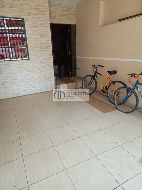 Sobrado com 3 quartos à venda, 250m2 em Aricanduva, São Paulo - SP - imagem 9 Foto 9 de Sobrado com 3 quartos à venda, 250m2 em Aricanduva, São Paulo - SP