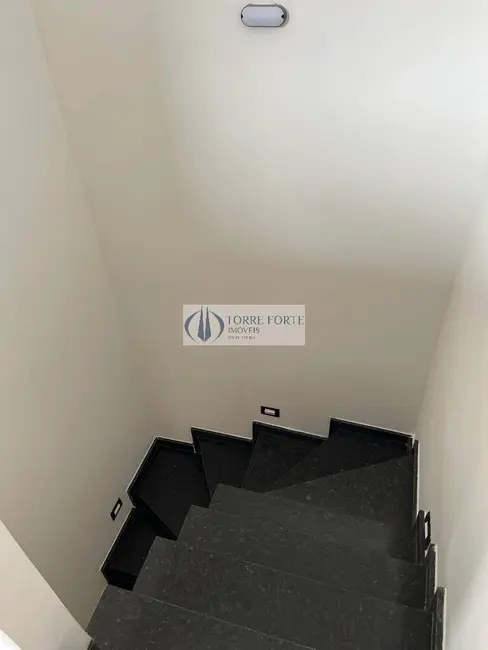 Sobrado com 2 quartos à venda, 140m2 em Vila Pires, Santo Andre - SP - imagem 9 Foto 9 de Sobrado com 2 quartos à venda, 140m2 em Vila Pires, Santo Andre - SP