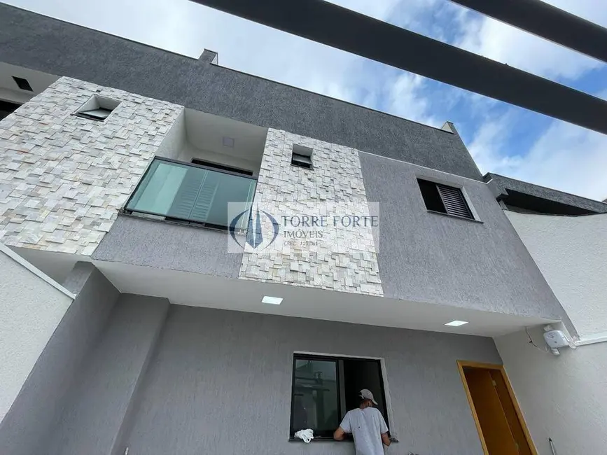 Foto 2 de Sobrado com 2 quartos à venda, 140m2 em Vila Pires, Santo Andre - SP