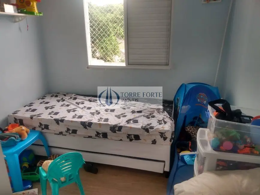Apartamento com 3 quartos à venda, 52m2 em Itaquera, São Paulo - SP - imagem 6 Foto 6 de Apartamento com 3 quartos à venda, 52m2 em Itaquera, São Paulo - SP