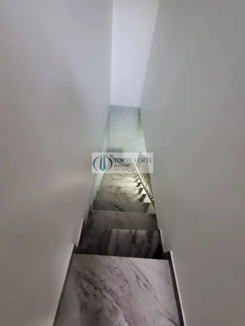 Foto 8 de Sobrado com 3 quartos à venda, 203m2 em Jardim Monções, Santo Andre - SP