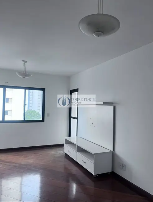 Apartamento com 3 quartos à venda, 73m2 em Vila Mariana, São Paulo - SP - imagem 2 Foto 2 de Apartamento com 3 quartos à venda, 73m2 em Vila Mariana, São Paulo - SP