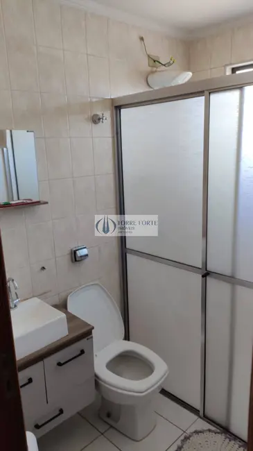 Foto 4 de Apartamento com 2 quartos à venda, 100m2 em Jardim Adalgisa, Araraquara - SP