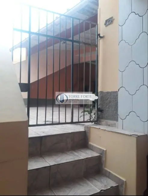 Casa com 7 quartos à venda, 240m2 em Vila Albertina, São Paulo - SP - imagem 5 Foto 5 de Casa com 7 quartos à venda, 240m2 em Vila Albertina, São Paulo - SP