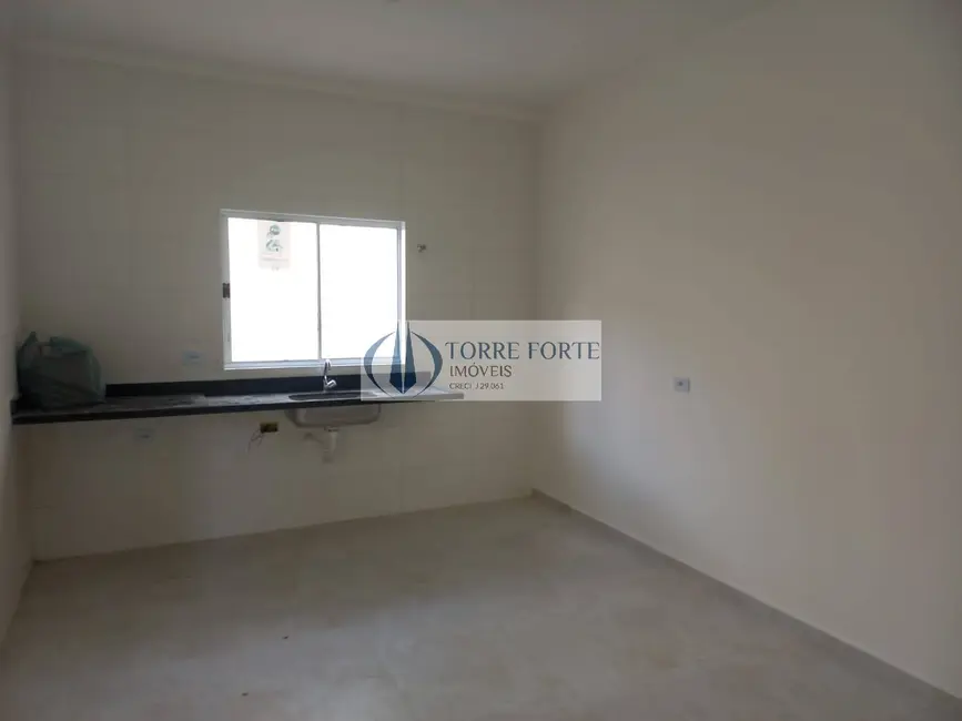 Foto 9 de Casa com 2 quartos à venda, 132m2 em Itanhaem - SP