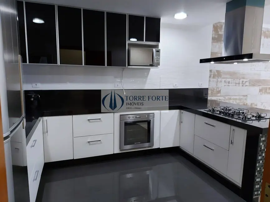 Casa com 4 quartos à venda, 247m2 em Vila Laís, São Paulo - SP - imagem 7 Foto 7 de Casa com 4 quartos à venda, 247m2 em Vila Laís, São Paulo - SP