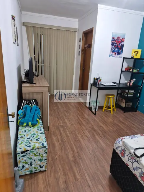 Foto 2 de Casa com 2 quartos à venda, 112m2 em Vila União (Zona Leste), São Paulo - SP