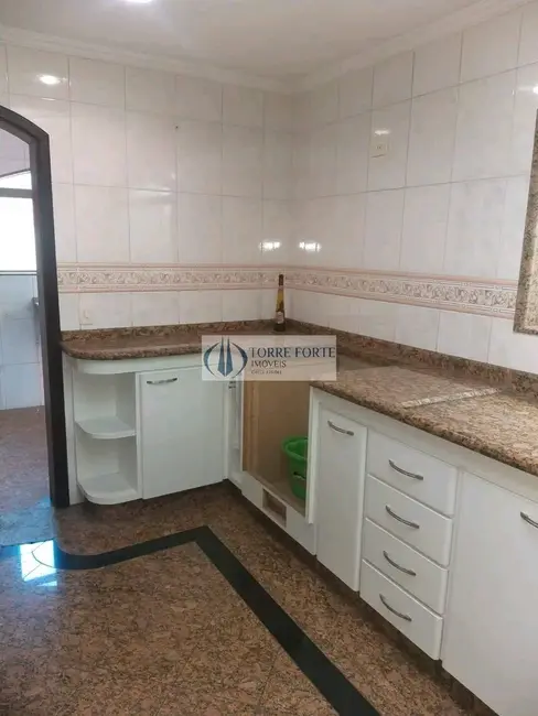 Foto 9 de Sobrado com 4 quartos à venda, 330m2 em Vila Antonieta, São Paulo - SP
