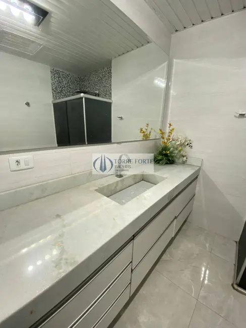Foto 5 de Casa com 4 quartos à venda, 225m2 em São Paulo - SP