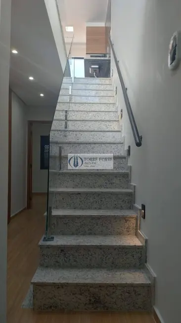 Sobrado com 3 quartos à venda, 170m2 em Vila Carrão, São Paulo - SP - imagem 9 Foto 9 de Sobrado com 3 quartos à venda, 170m2 em Vila Carrão, São Paulo - SP