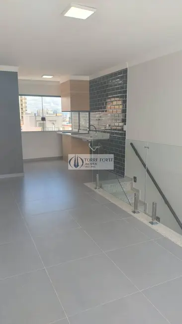 Sobrado com 3 quartos à venda, 170m2 em Vila Carrão, São Paulo - SP - imagem 3 Foto 3 de Sobrado com 3 quartos à venda, 170m2 em Vila Carrão, São Paulo - SP