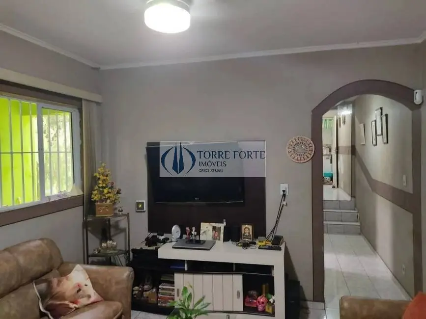 Casa com 2 quartos à venda, 110m2 em Vila Matilde, São Paulo - SP - imagem 4 Foto 4 de Casa com 2 quartos à venda, 110m2 em Vila Matilde, São Paulo - SP