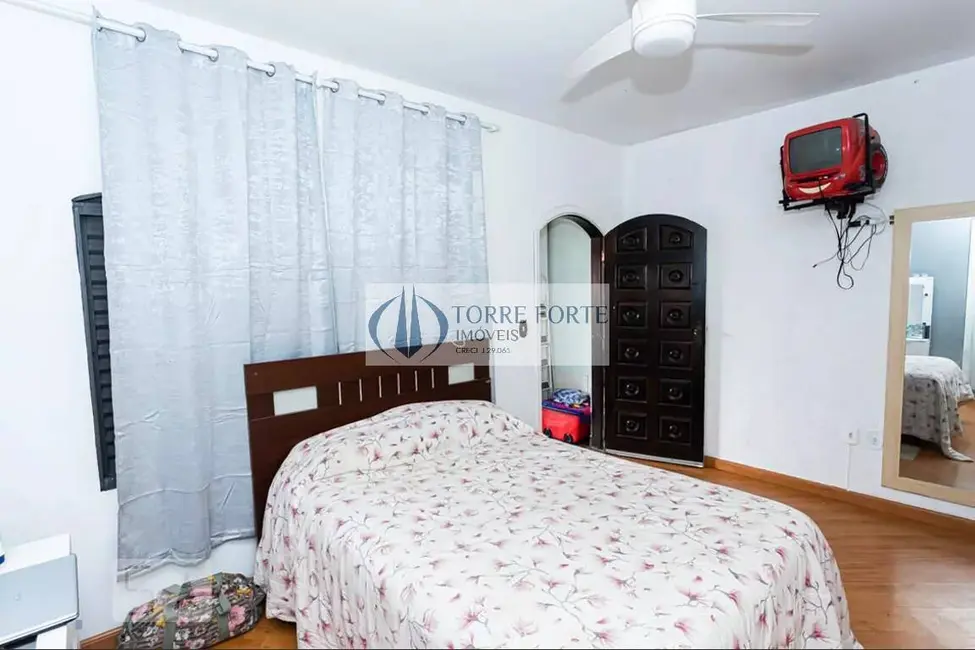 Sobrado com 3 quartos à venda, 166m2 em Jardim Vila Formosa, São Paulo - SP - imagem 9 Foto 9 de Sobrado com 3 quartos à venda, 166m2 em Jardim Vila Formosa, São Paulo - SP