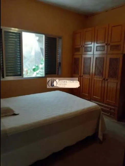 Sobrado com 3 quartos à venda, 240m2 em Jardim Brasília (Zona Leste), São Paulo - SP - imagem 5 Foto 5 de Sobrado com 3 quartos à venda, 240m2 em Jardim Brasília (Zona Leste), São Paulo - SP