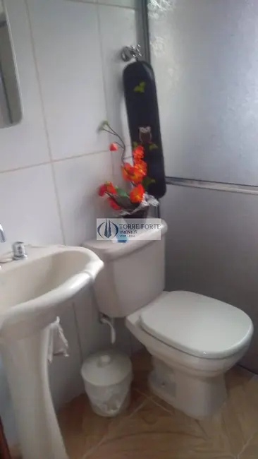 Casa com 2 quartos à venda, 100m2 em Peruibe - SP - imagem 6 Foto 6 de Casa com 2 quartos à venda, 100m2 em Peruibe - SP