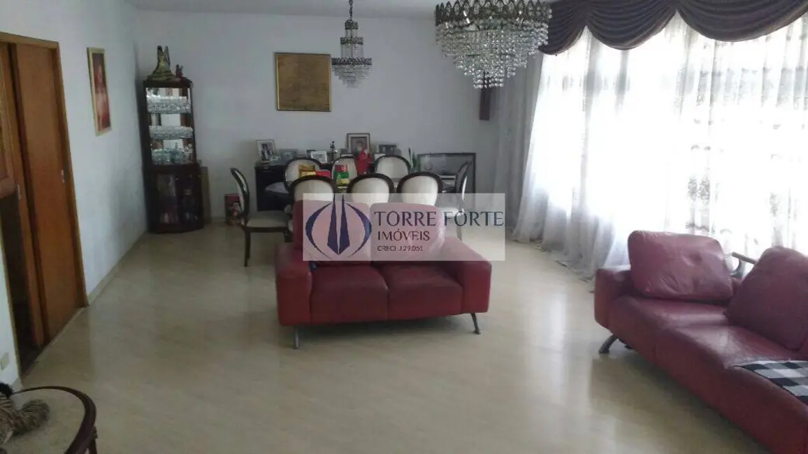 Sobrado com 4 quartos à venda e para alugar, 360m2 em Vila Moinho Velho, São Paulo - SP - imagem 4 Foto 4 de Sobrado com 4 quartos à venda e para alugar, 360m2 em Vila Moinho Velho, São Paulo - SP