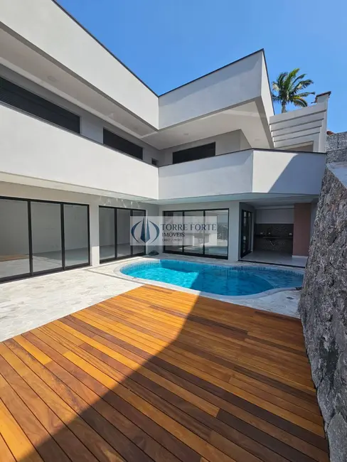 Foto 4 de Casa com 3 quartos à venda, 491m2 em Aruja - SP