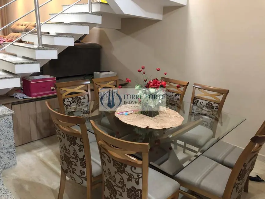 Foto 6 de Casa com 3 quartos à venda, 180m2 em Vila Ivone, São Paulo - SP