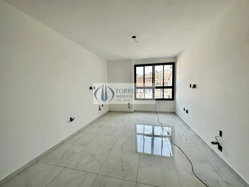 Foto 8 de Casa com 3 quartos à venda, 110m2 em Vila Bela, São Paulo - SP