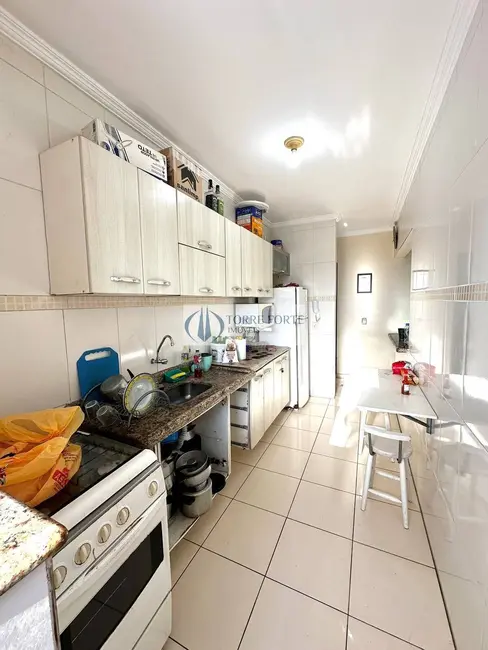 Foto 2 de Apartamento com 1 quarto à venda, 50m2 em Maracanã, Praia Grande - SP
