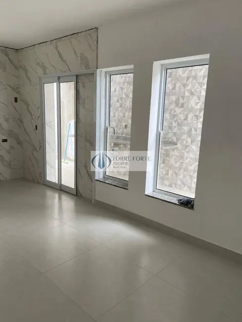 Casa com 3 quartos à venda, 172m2 em Vila Invernada, São Paulo - SP - imagem 1 Foto 1 de Casa com 3 quartos à venda, 172m2 em Vila Invernada, São Paulo - SP