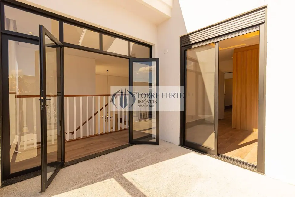 Foto 6 de Sobrado com 4 quartos à venda, 337m2 em Sao Jose Dos Campos - SP