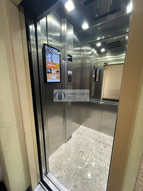 Foto 2 de Apartamento com 2 quartos à venda, 56m2 em Vila Taquari, São Paulo - SP