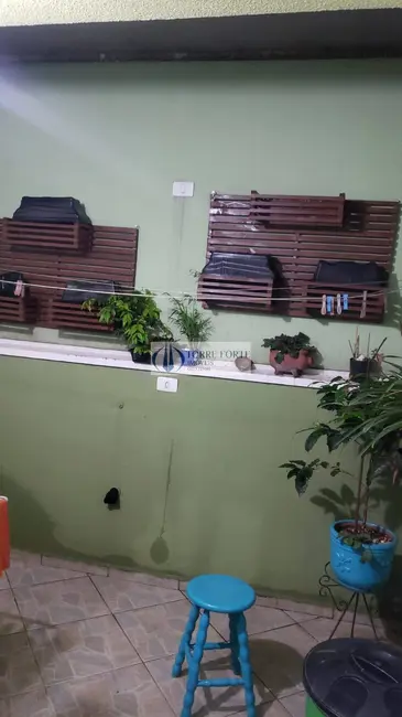 Sobrado com 3 quartos à venda, 110m2 em Jardim Progresso, Santo Andre - SP - imagem 2 Foto 2 de Sobrado com 3 quartos à venda, 110m2 em Jardim Progresso, Santo Andre - SP