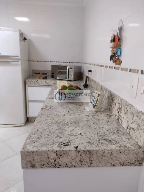 Foto 7 de Sobrado com 3 quartos à venda, 230m2 em Vila Scarpelli, Santo Andre - SP