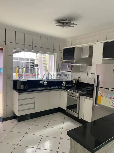 Foto 4 de Casa com 3 quartos à venda, 137m2 em Jardim Vila Formosa, São Paulo - SP